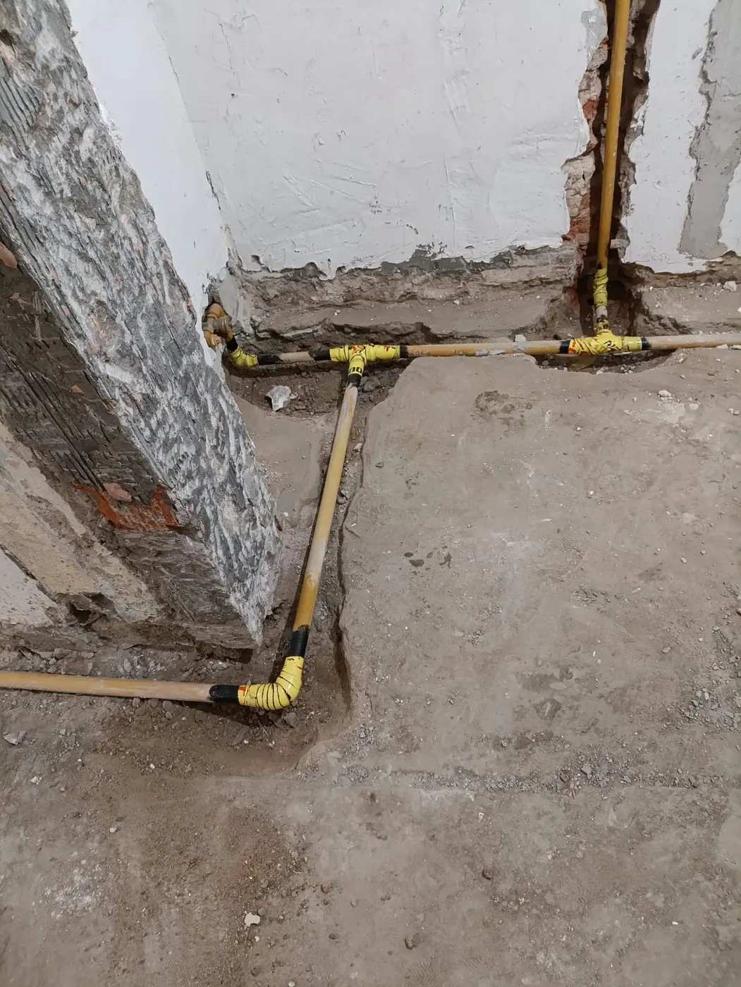 Renovación real de cañerías de gas embutidas en piso y pared